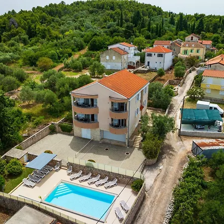 Mokra With Private Pool Dom wakacyjny