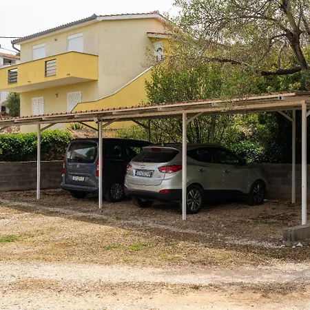Mokra With Private Pool بيت للعطل Ždrelac