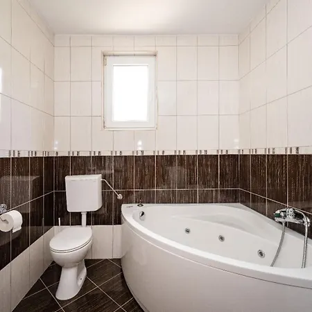 بيت للعطل Mokra With Private Pool Ždrelac